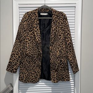 Astr the Label oversized leopard print blazer